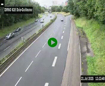 Webcam routière à hauteur de Bois-Guillaume en périphérie de Rouen. Vue orientée vers Rouen