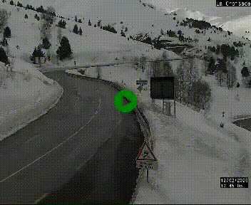 Webcam au carrefour de la croisade, à la jonction entre la N22 et la N320, avant le poste de douane franco-andorrane. Webcam à 1790 mètres d'altitude
