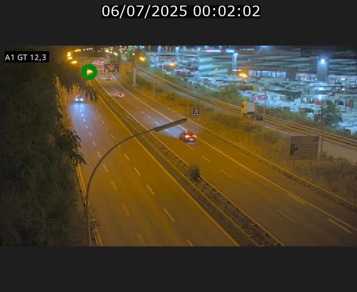 Traffic live webcam Luxembourg Senningerberg - A1 direction Allemagne - BK 12.3