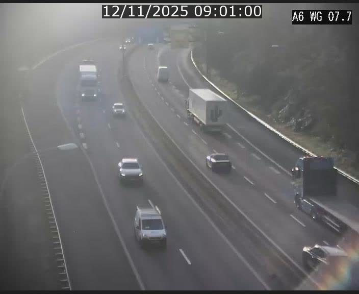 Traffic live webcam Luxembourg - Bridel - A6 - BK 7.7 - direction Belgique