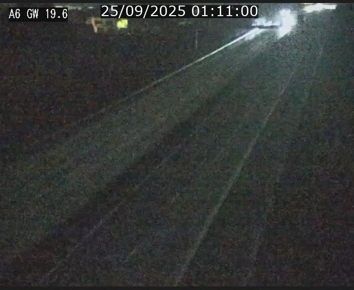 Traffic live webcam Luxembourg - Steinfort - A6 - BK 19.6 - direction Belgique