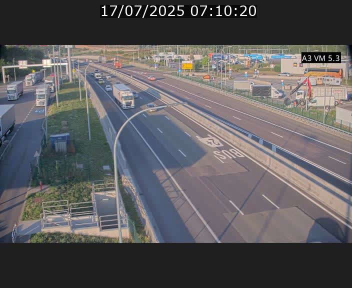 Traffic live webcam Luxembourg Aire de Berchem - A3 - BK 5 - direction France