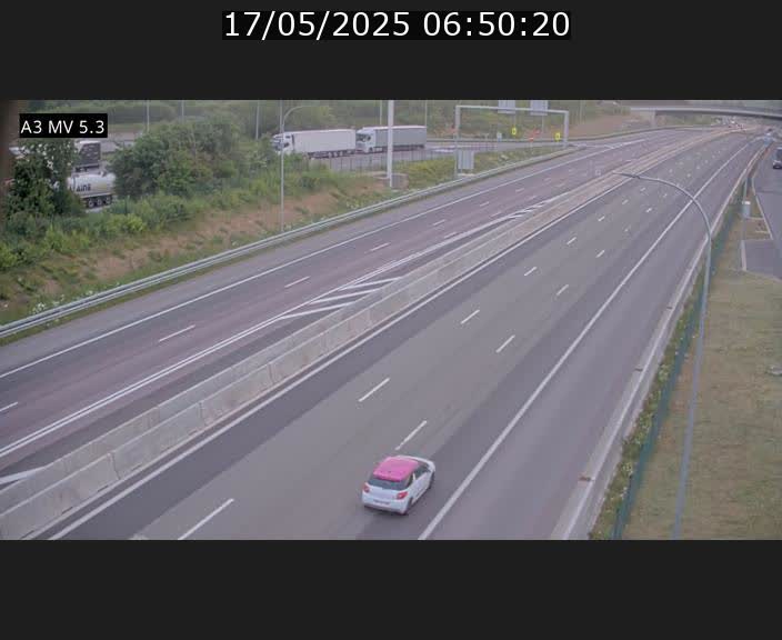 Webcam à l'Aire de Berchem au Luxembourg sur l'A3. Vue orientée vers la France