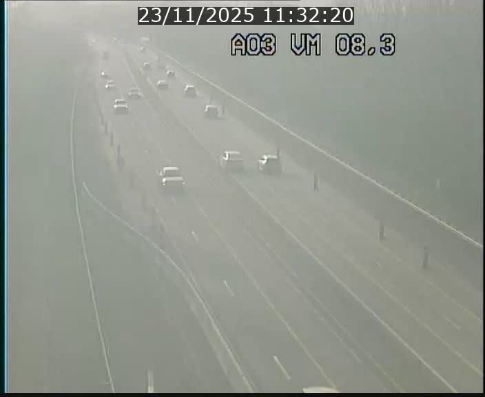 Traffic live webcam Luxembourg Bettembourg - A3 - BK 8.3 - direction France