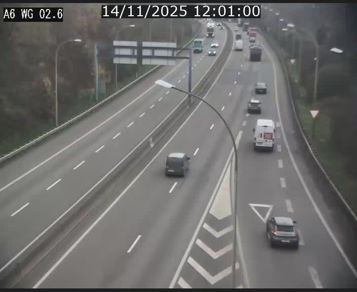 Traffic live webcam Luxembourg Croix de Cessange - A6 - BK 2.6 - direction France/Allemagne