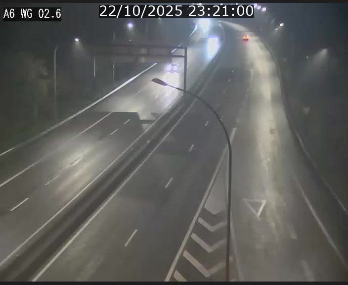 Traffic live webcam Luxembourg Croix de Cessange - A6 - BK 2.6 - direction France/Allemagne
