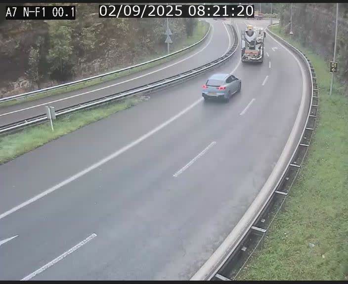 Webcam autoroute Luxembourg A7 située dans la sortie 1 Waldhof, vers la N11, avant le Tunnel Stafelter