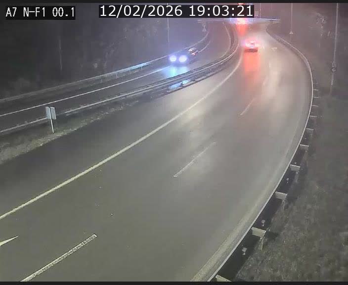Webcam autoroute Luxembourg A7 située dans la sortie 1 Waldhof, vers la N11, avant le Tunnel Stafelter