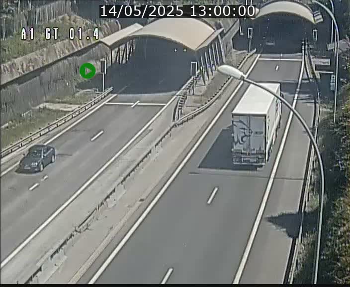 Traffic live webcam Luxembourg Hesperange - A1 direction Kirchberg - BK 1.4