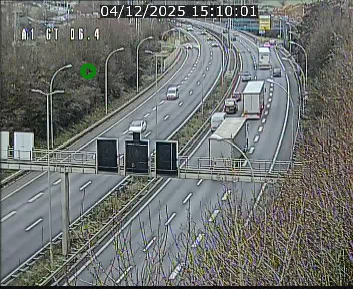 Traffic live webcam Luxembourg Hamm - A1 direction Sandweiler - BK 6.4