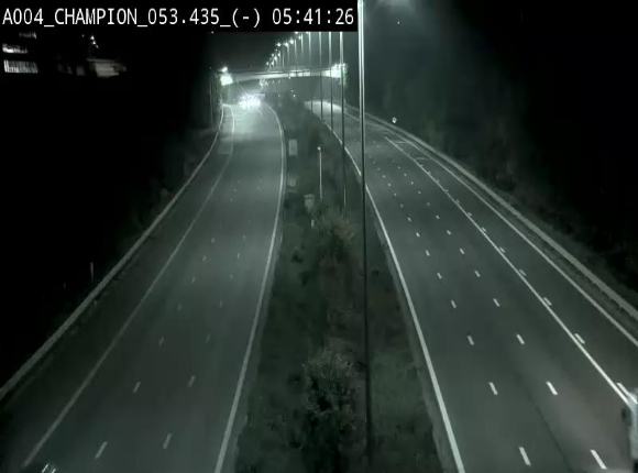 Webcam E411 à Champion, à proximité de Namur. Vue orientée vers Bruxelles