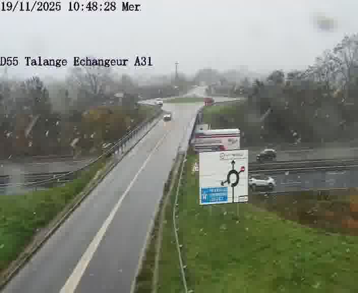 Webcam sur la D55 à Talange au niveau du pont surplombant l'A31 (sens droite-gauche vers Luxembourg). Vue orientée vers Ay-sur-Moselle.