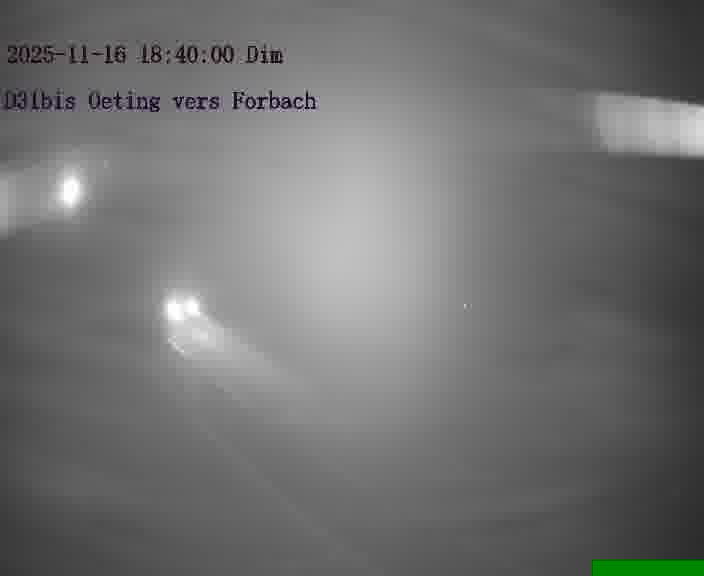Caméra routière située sur D31bis (France) à Oeting, orientée vers Forbach, surveillant en continu la circulation locale et régionale.