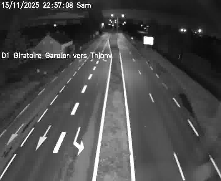Webcam de surveillance sur D1 (France) à Ennery, cadrée vers Thionville, proposant une information routière utile aux déplacements quotidiens.