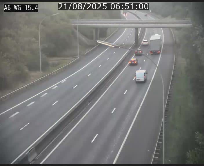 Traffic live webcam Luxembourg Capellen - A6 - BK 15.4 - direction Luxembourg/France/Allemagne