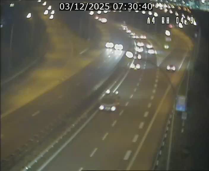 Traffic live webcam Luxembourg Leudelange - A4 - BK 4.9 - direction Luxembourg