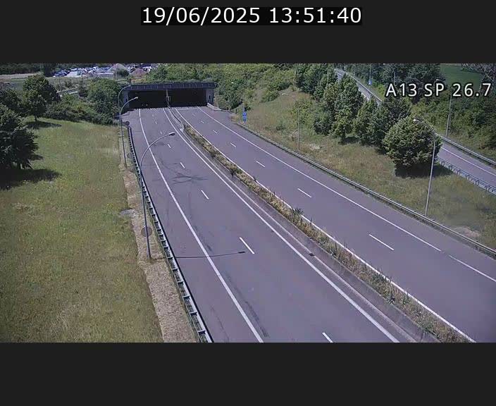 Traffic live webcam Luxembourg Frisange - A13 direction Luxembourg-ville - BK 26.7