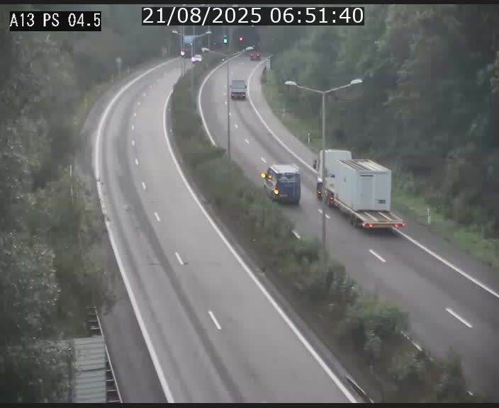 Traffic live webcam Luxembourg Differdange - A13 direction Esch-sur-Alzette - BK 4.5
