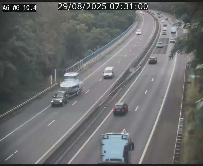 Traffic live webcam Luxembourg Mamer - A6 - BK 10.4 - direction Luxembourg/France/Allemagne
