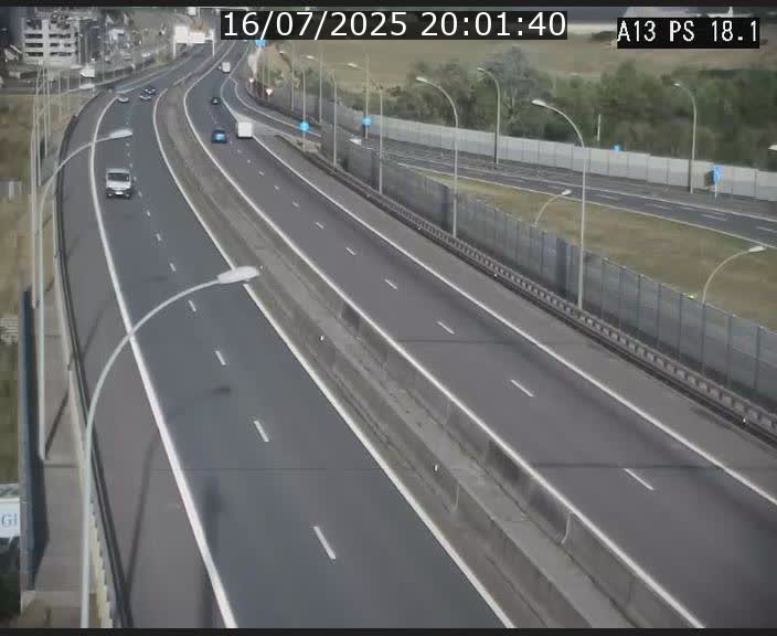 Traffic live webcam Luxembourg Dudelange - A13 direction Croix de Bettembourg - BK 18.1