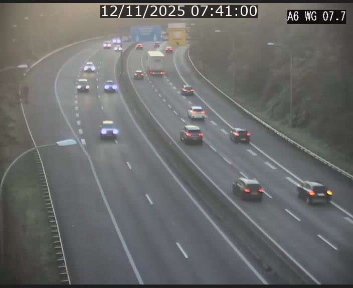 Traffic live webcam Luxembourg - Bridel - A6 - BK 7.7 - direction Belgique