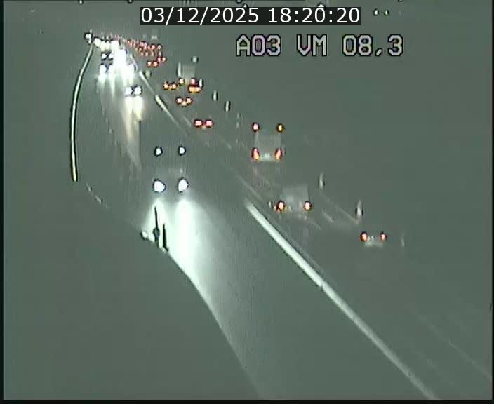 Traffic live webcam Luxembourg Bettembourg - A3 - BK 8.3 - direction France