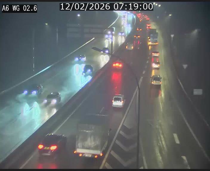 Traffic live webcam Luxembourg Croix de Cessange - A6 - BK 2.6 - direction France/Allemagne