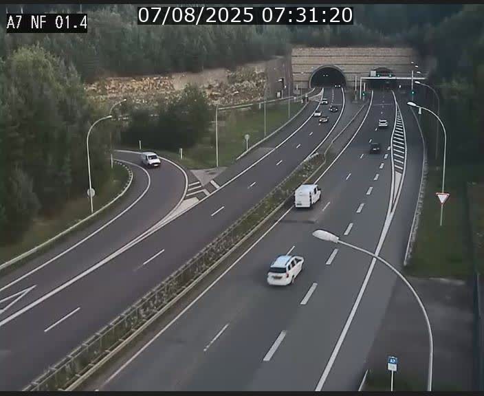 Caméra autoroute Luxembourg A7 - Echangeur Waldhaff - direction Tunnel Stafelter