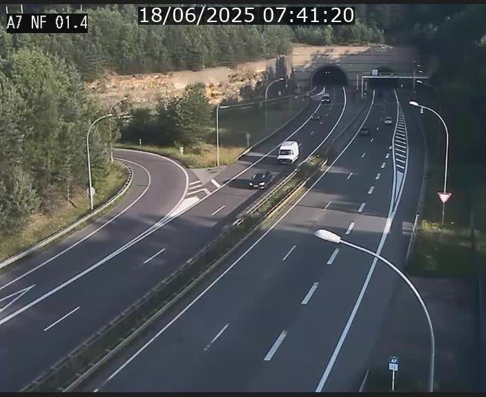 Caméra autoroute Luxembourg A7 - Echangeur Waldhaff - direction Tunnel Stafelter