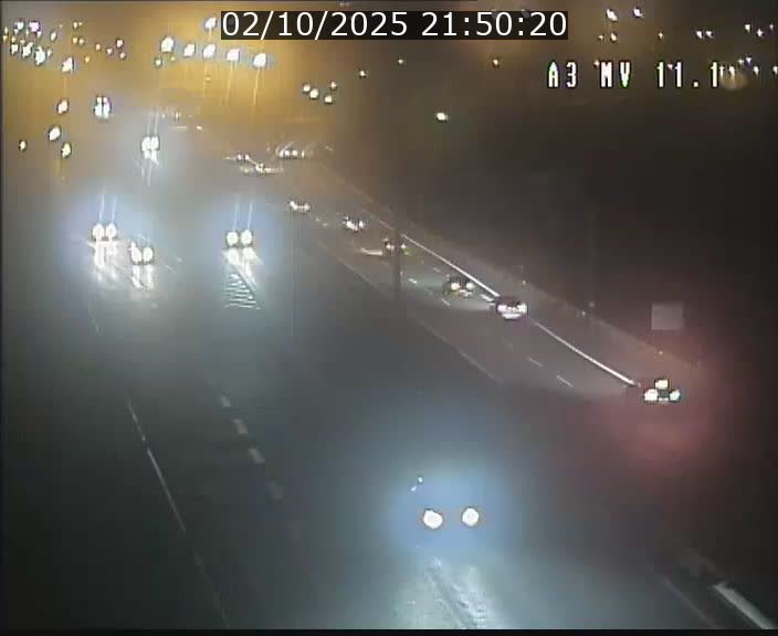 Traffic live webcam Luxembourg Croix de Bettembourg A3 - BK 11.1 - direction Luxembourg-ville