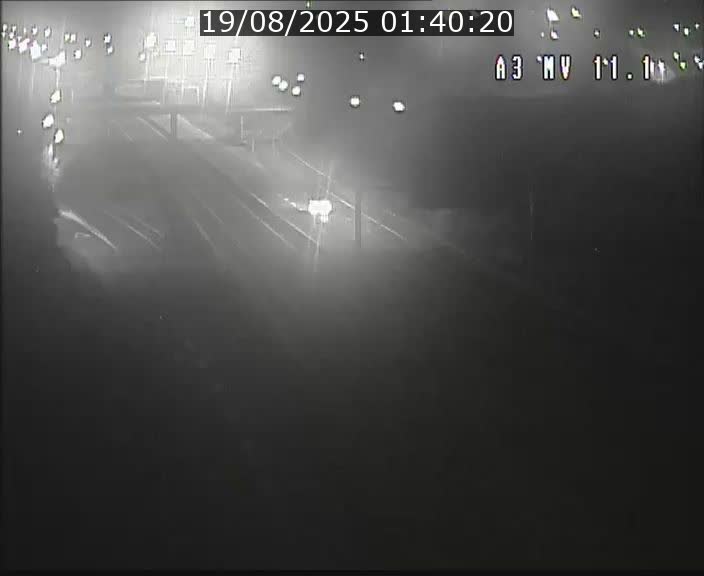 Traffic live webcam Luxembourg Croix de Bettembourg A3 - BK 11.1 - direction Luxembourg-ville