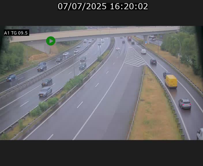 Traffic live webcam Luxembourg Jonction Grünewald - A1 direction Luxembourg-ville - BK 9.5