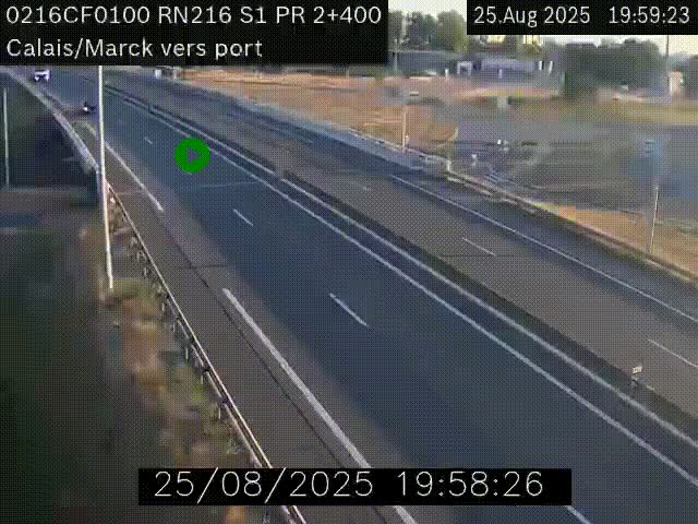 Webcam à Calais sur A216 (N216) en direction du port (harbour) de Calais.