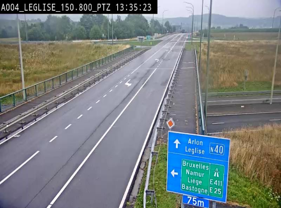 Webcam au-dessus de l'E411 sur la N40. Vue orientée vers Léglise en provenance de Neufchâteau