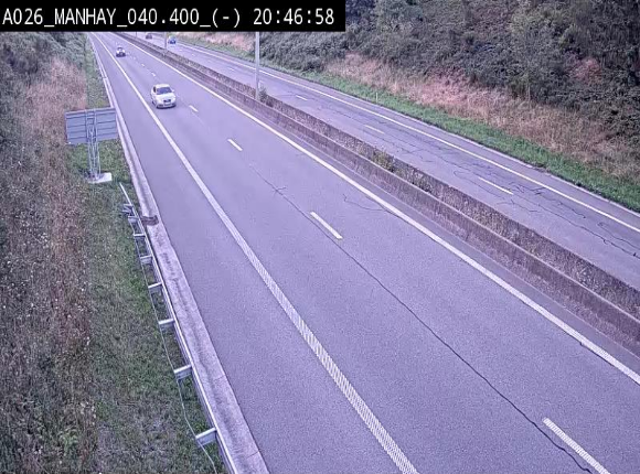 Webcam autoroute A26/E25 à hauteur de Manhay, après la jonction avec la N651 en direction de Liège - BK 40.4