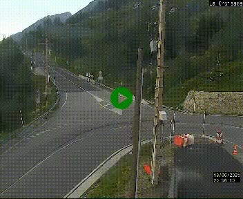 Webcam au carrefour de la croisade, à la jonction entre la N22 et la N320, avant le poste de douane franco-andorrane. Webcam à 1790 mètres d'altitude