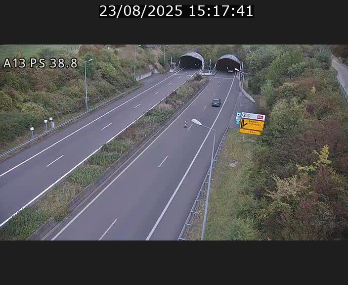 Webcam autoroute A13 à l'entrée ouest du tunnel Markusbierg à Schengen. Vue orientée vers Mondorf-les-Bains