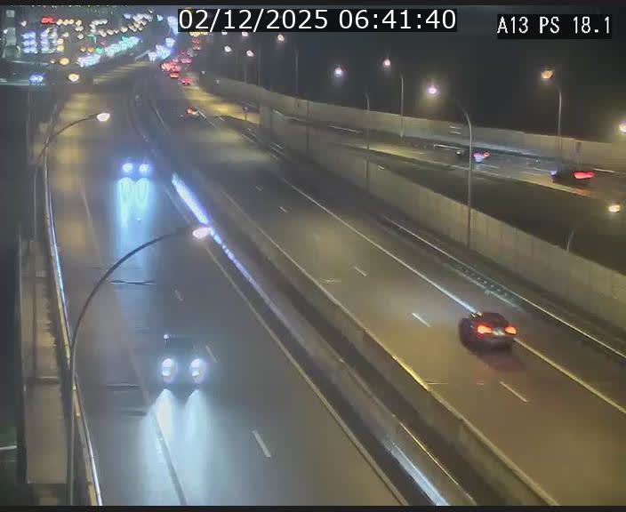 Traffic live webcam Luxembourg Dudelange - A13 direction Croix de Bettembourg - BK 18.1