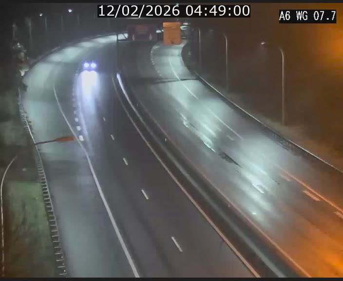 Traffic live webcam Luxembourg - Bridel - A6 - BK 7.7 - direction Belgique