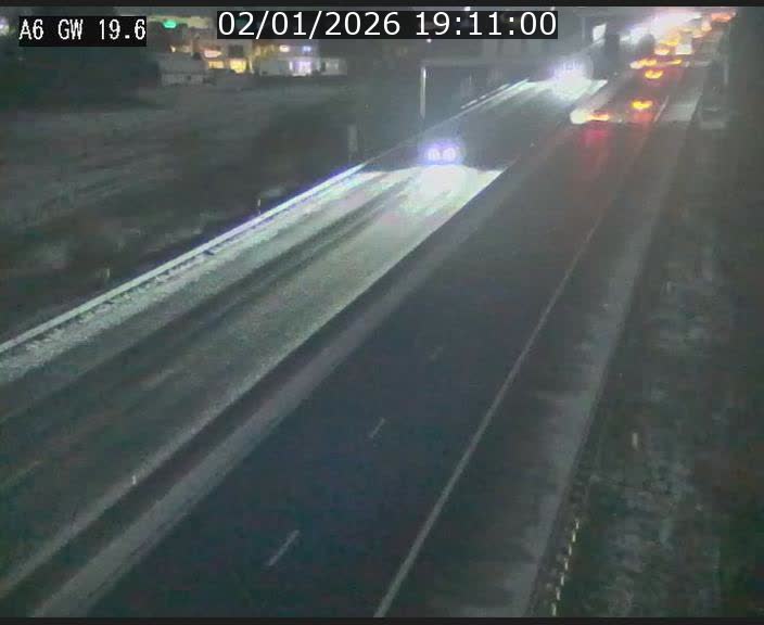 Traffic live webcam Luxembourg - Steinfort - A6 - BK 19.6 - direction Belgique
