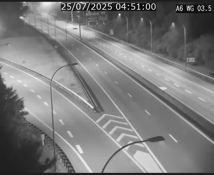 Traffic live webcam Luxembourg - Croix de Cessange - A6 - BK 3.5 - direction France/Allemagne