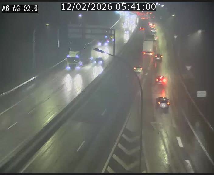 Traffic live webcam Luxembourg Croix de Cessange - A6 - BK 2.6 - direction France/Allemagne