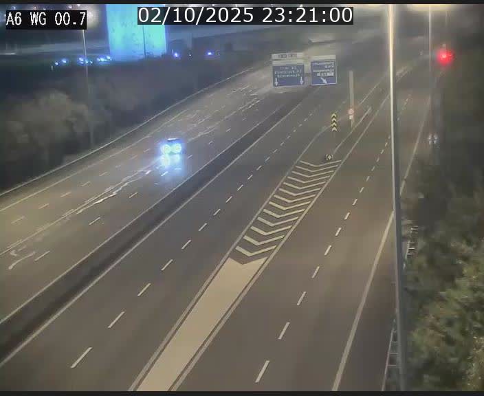 Traffic live webcam Luxembourg Croix de Cessange - A6 - BK 0.7 - direction A3 France