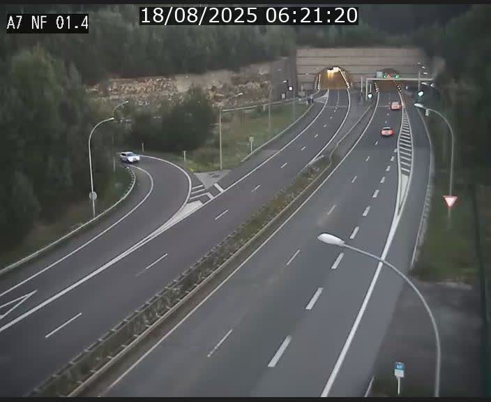Caméra autoroute Luxembourg A7 - Echangeur Waldhaff - direction Tunnel Stafelter