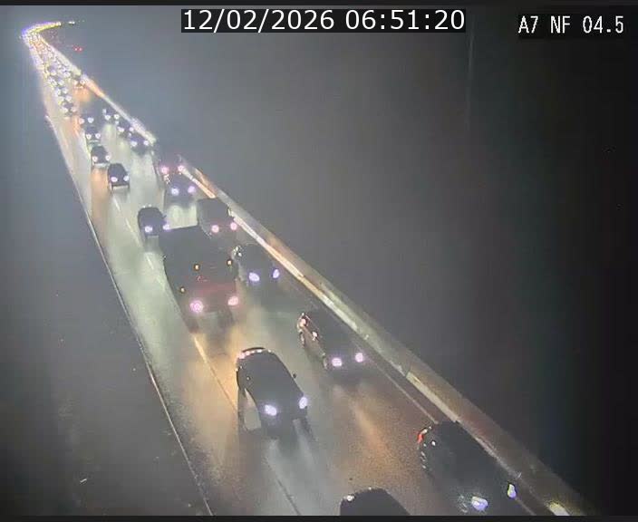 Caméra autoroute Luxembourg A7 - Passage à gibier Rëngelbour - direction Tunnel Grouft