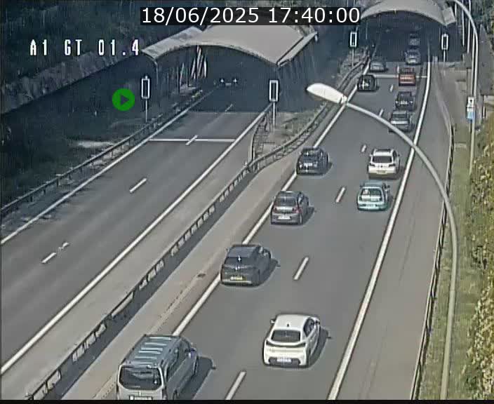 Traffic live webcam Luxembourg Hesperange - A1 direction Kirchberg - BK 1.4