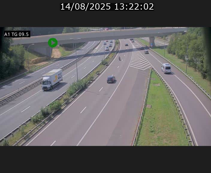 Traffic live webcam Luxembourg Jonction Grünewald - A1 direction Luxembourg-ville - BK 9.5