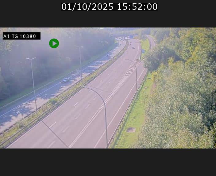 Traffic live webcam Luxembourg Senningerberg - A1 direction Luxembourg Kirchberg - BK 10.3