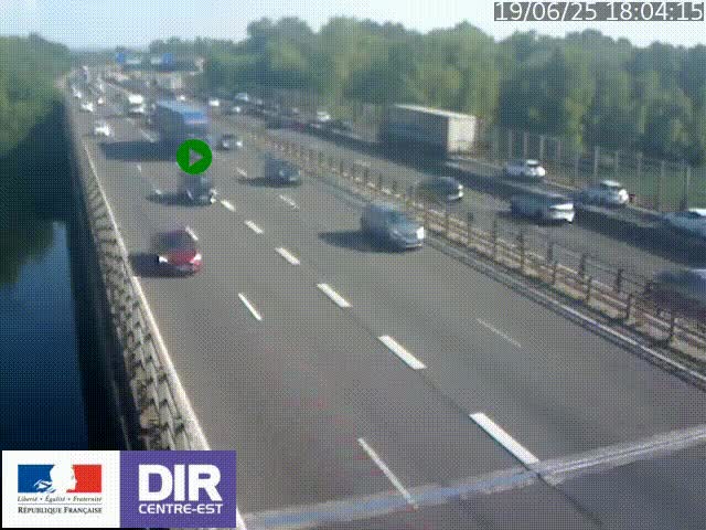 Caméra trafic à la jonction entre l'A46 (Rocade-est de Lyon) et l'A42 à hauteur de Vault-en-Velin en direction de Marseille